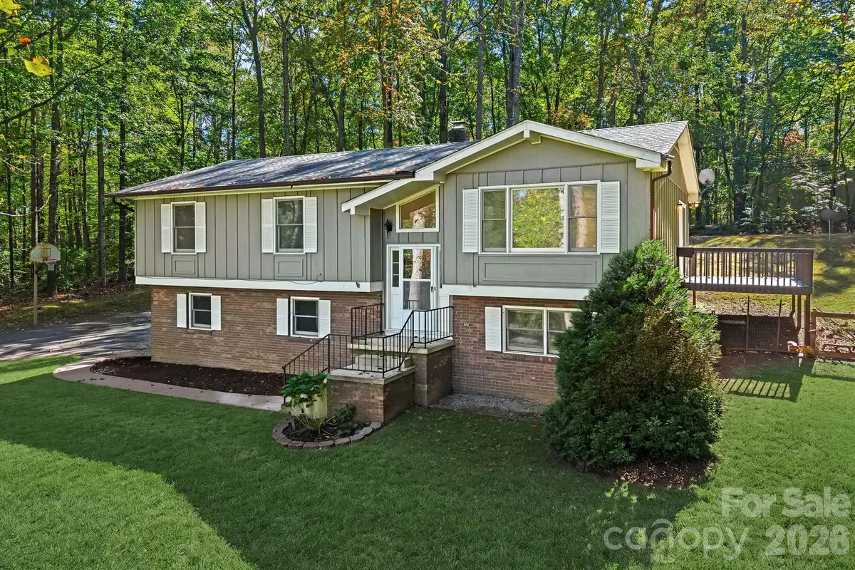 90 Melton Road, Candler, NC 28715 - #1