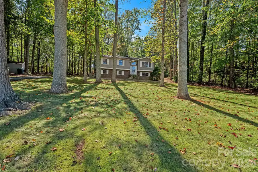 90 Melton Road, Candler, NC 28715 - #2
