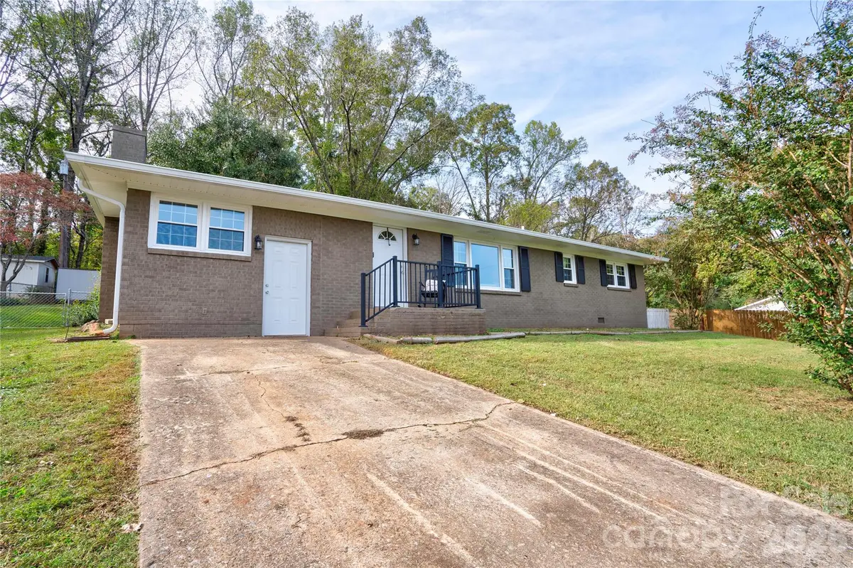 468 Edwards Street, Rutherfordton, NC 28139 - #1