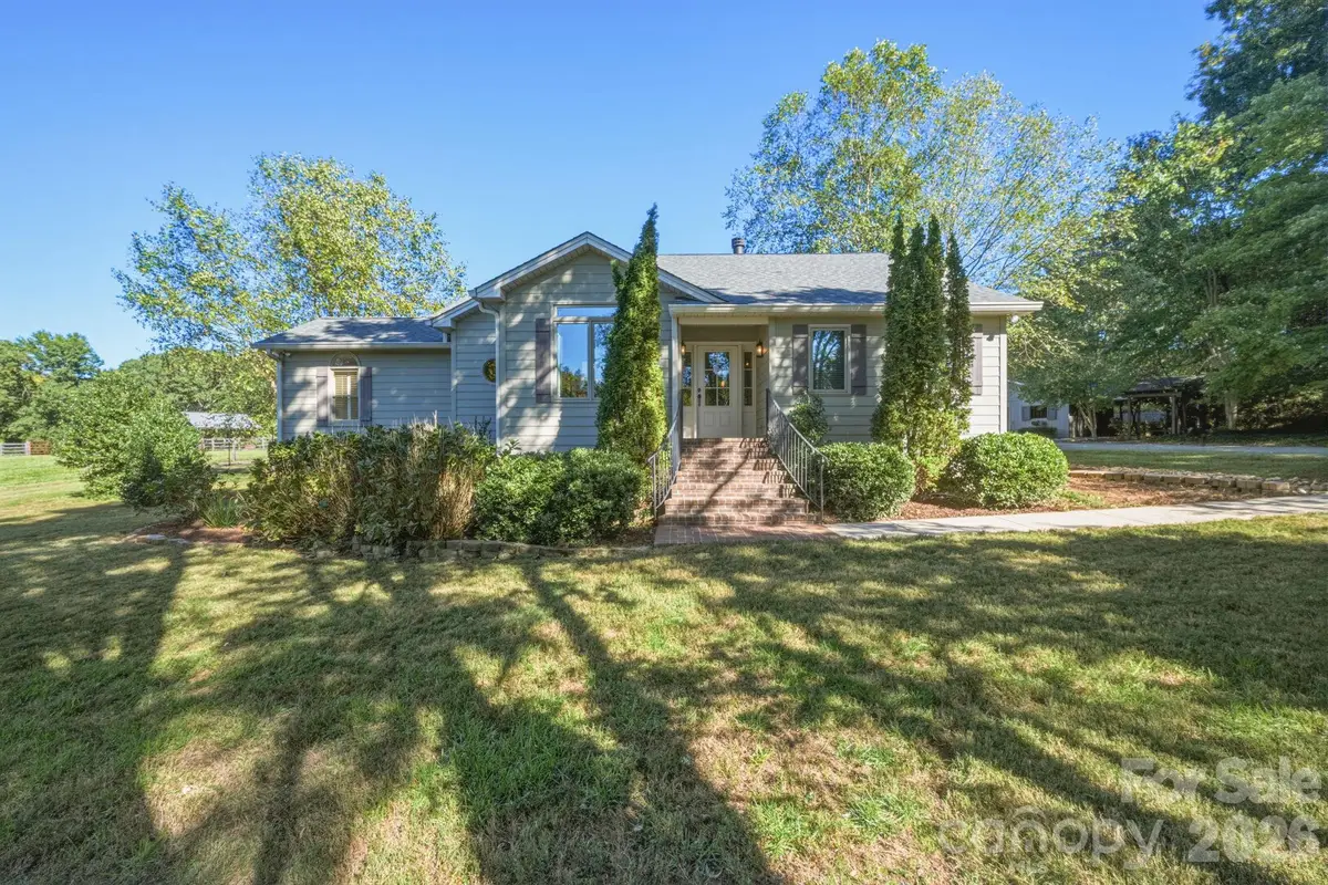 2807 Valley Farm Road, Waxhaw, NC 28173 - #1
