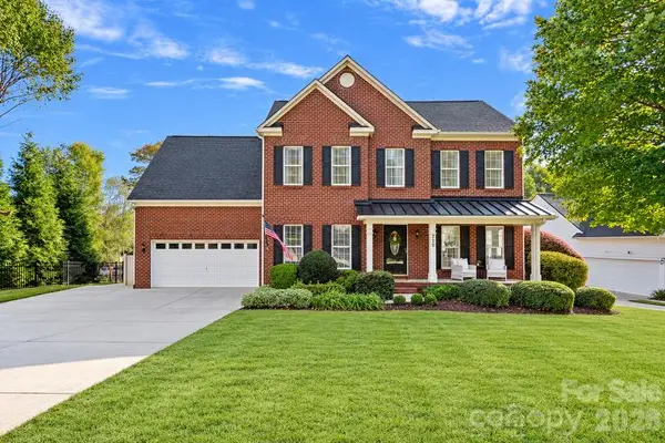 220 Chandeleur Drive, Mooresville, NC 28117