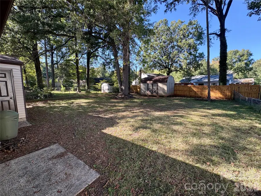 5915 Sunset Chase Lane, Charlotte, NC 28212 - #2