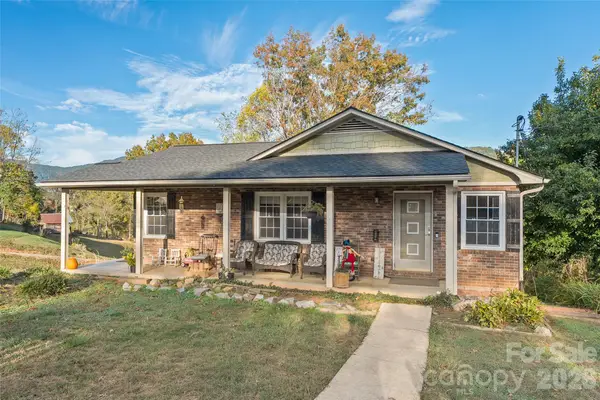 213 Oakmont Drive, Canton, NC 28716