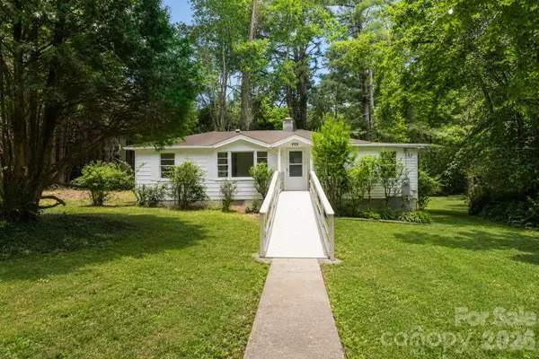 215 Merchant Street, Asheville, NC 28803