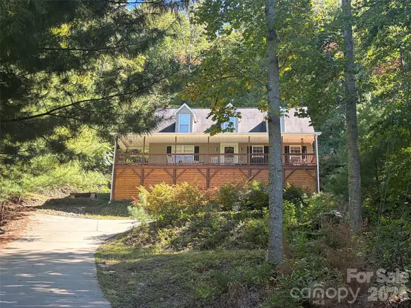 190 Harrison Hill Road, Swannanoa, NC 28778