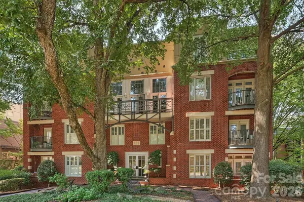 416 Queens Road #1, Charlotte, NC 28207