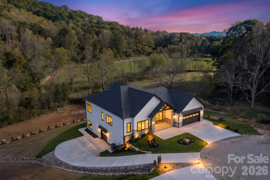 116 Bridgeway Drive, Candler, NC 28715 - #2