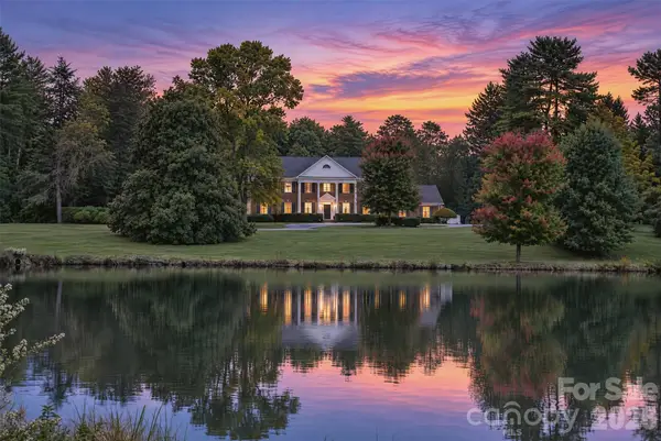 2715 Brevard Road, Hendersonville, NC 28791