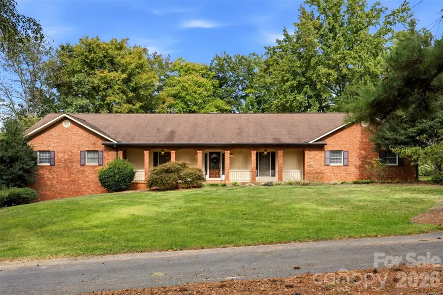 3121 Oakmont Road, Statesville, NC 28625 - #2