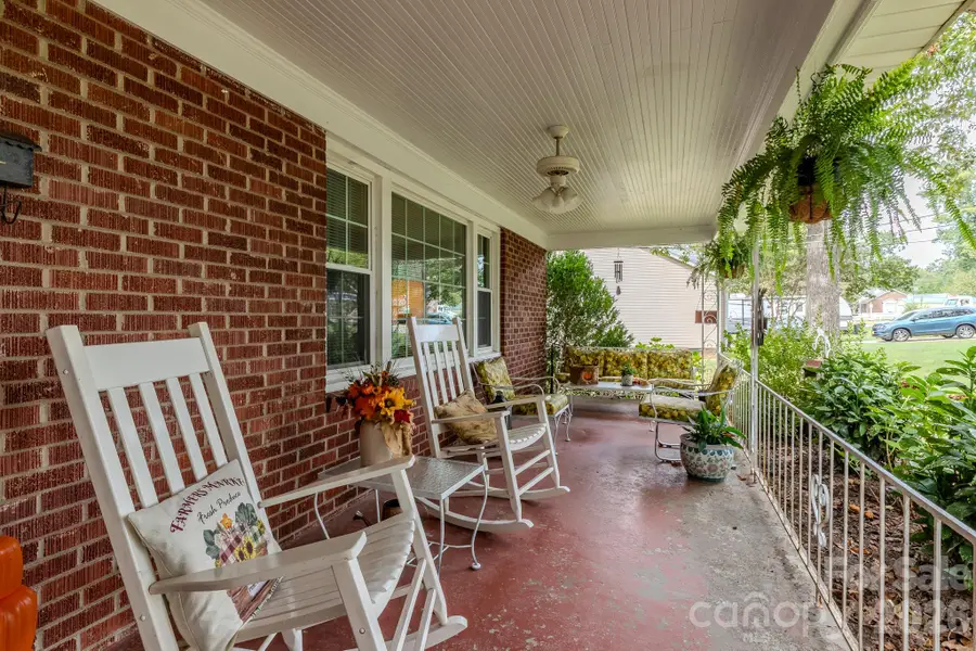 1004 Woodside Drive, Kings Mountain, NC 28086 - #2