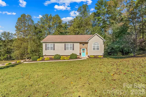 3105 Lyndhurst Drive, Lenoir, NC 28645