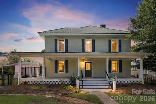 444 S Broad Street, Brevard, NC 28712