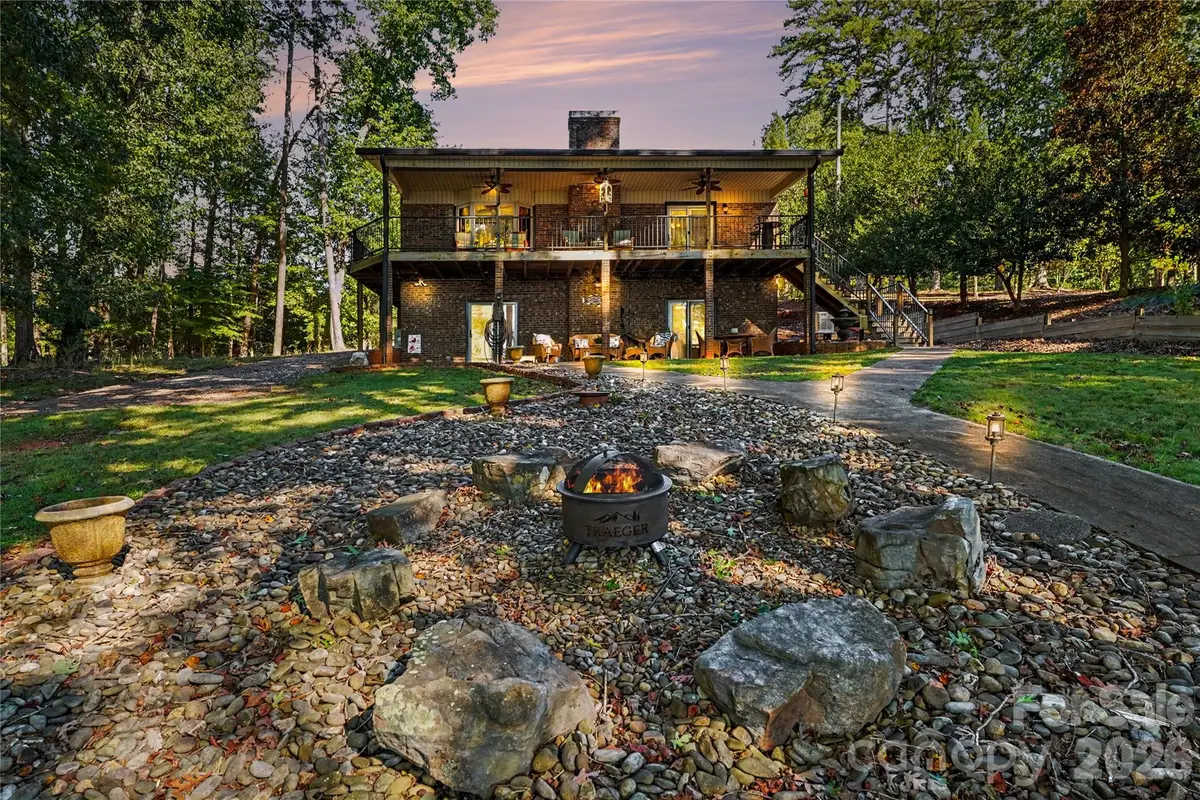 1041 Emerald Shores Road, Mount Gilead, NC 27306 - #1