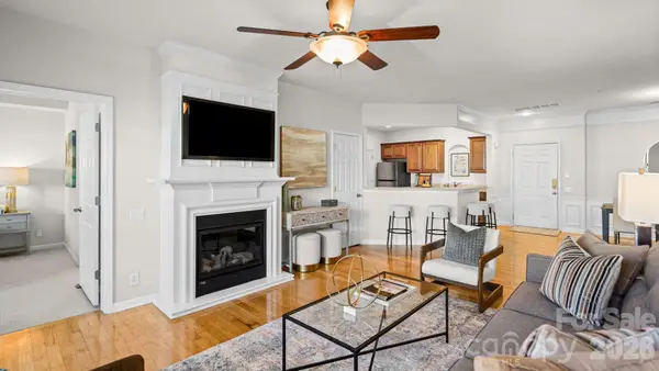 3250 Margellina Drive, Charlotte, NC 28210