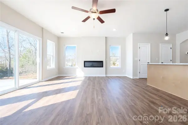 3107 Aberleaf Lane, Charlotte, NC 28227