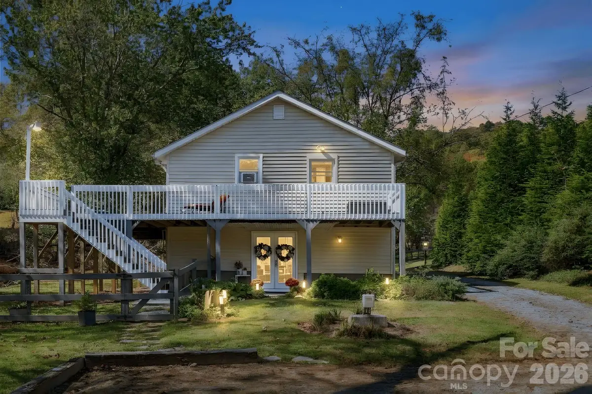 5 Mos Way, Candler, NC 28715 - #1