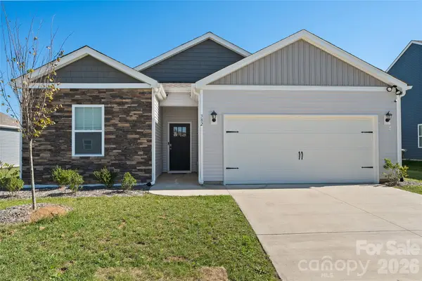 382 Wheatfield Road, Fletcher, NC 28732