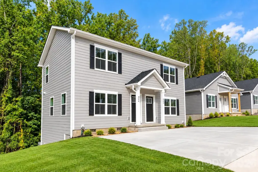 952-954 4th Street Place Se, Hickory, NC 28602 - #2