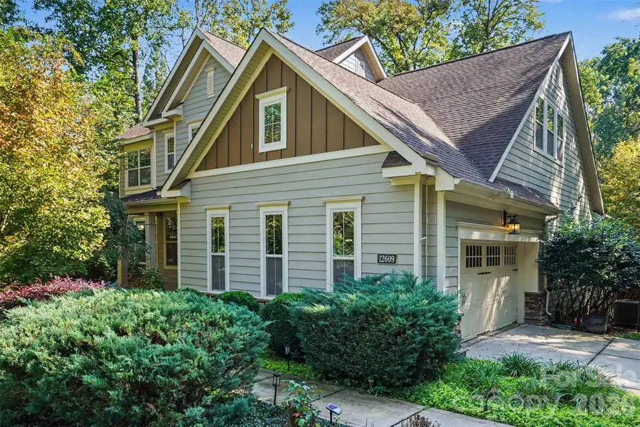 12609 Burr Oak Lane, Charlotte, NC 28278 - #2