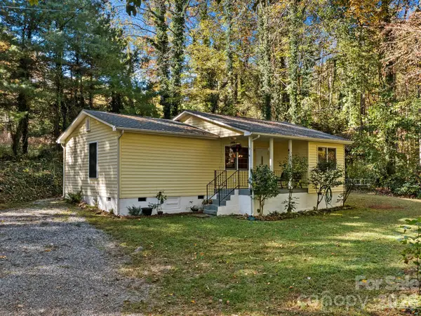 19 Smith Allen Trail, Candler, NC 28715