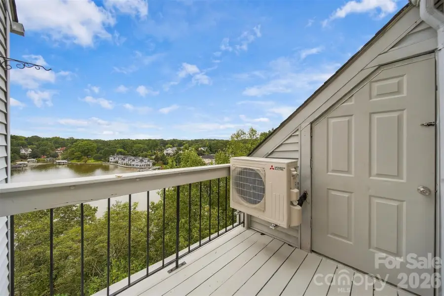 1050 21st Avenue Nw #50, Hickory, NC 28601 - #2