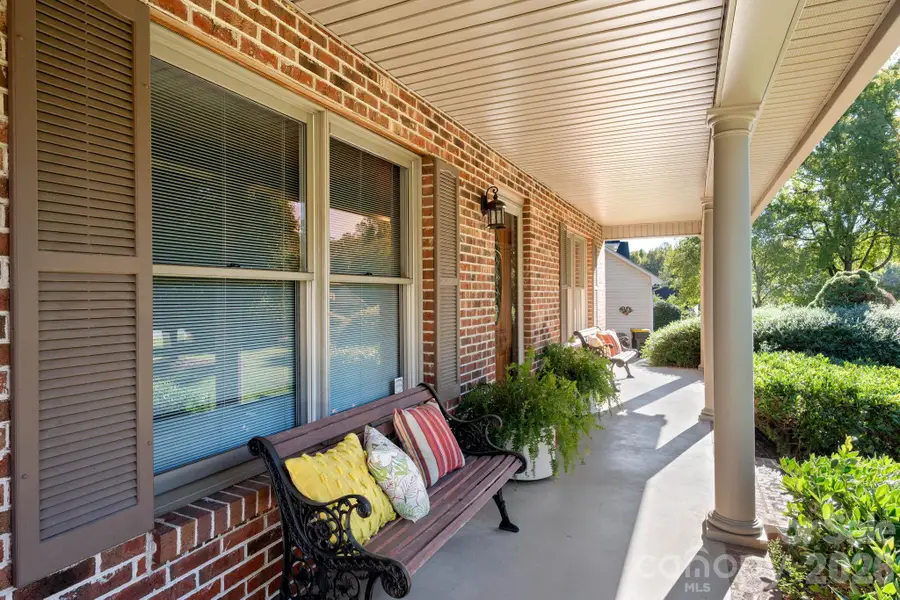 990 Royal Drive, Lincolnton, NC 28092 - #3