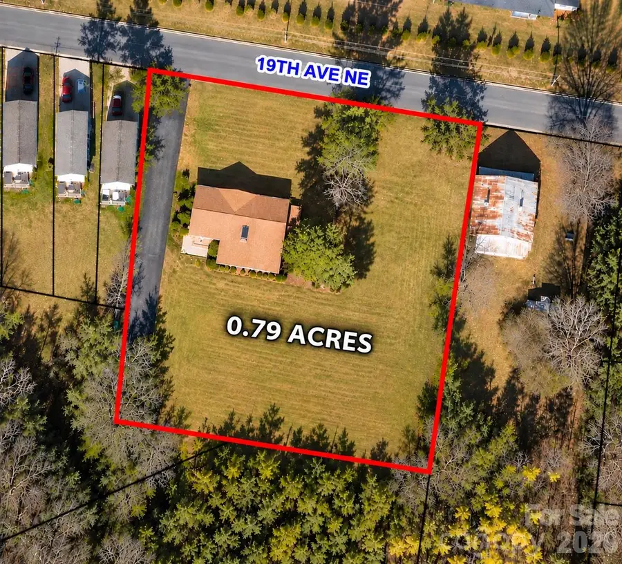 1902 19th Avenue Ne, Hickory, NC 28601 - #3