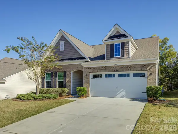 12537 Belmont Mansion Drive, Charlotte, NC 28273