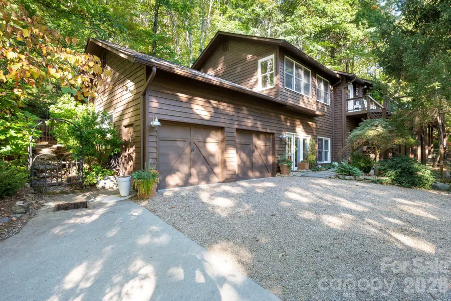 105 Southern Run Road, Zirconia, NC 28790 - #2