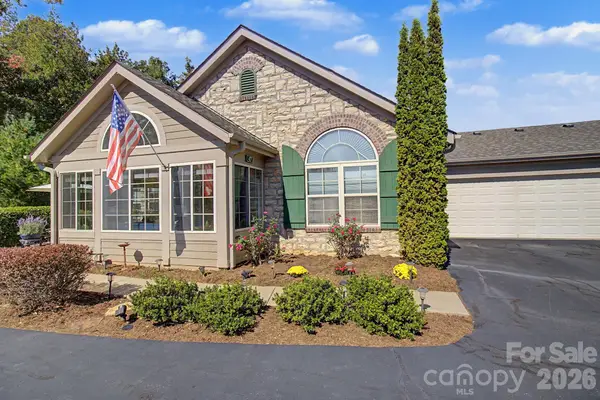 47 Outlook Circle, Swannanoa, NC 28778