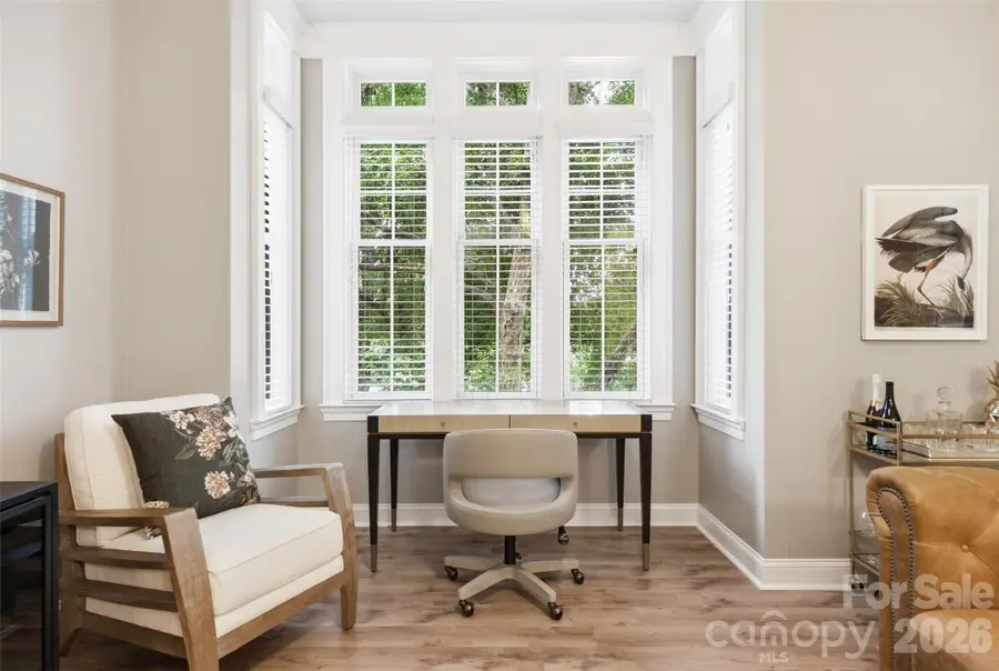 2810 Selwyn Avenue #210, Charlotte, NC 28209 - #3