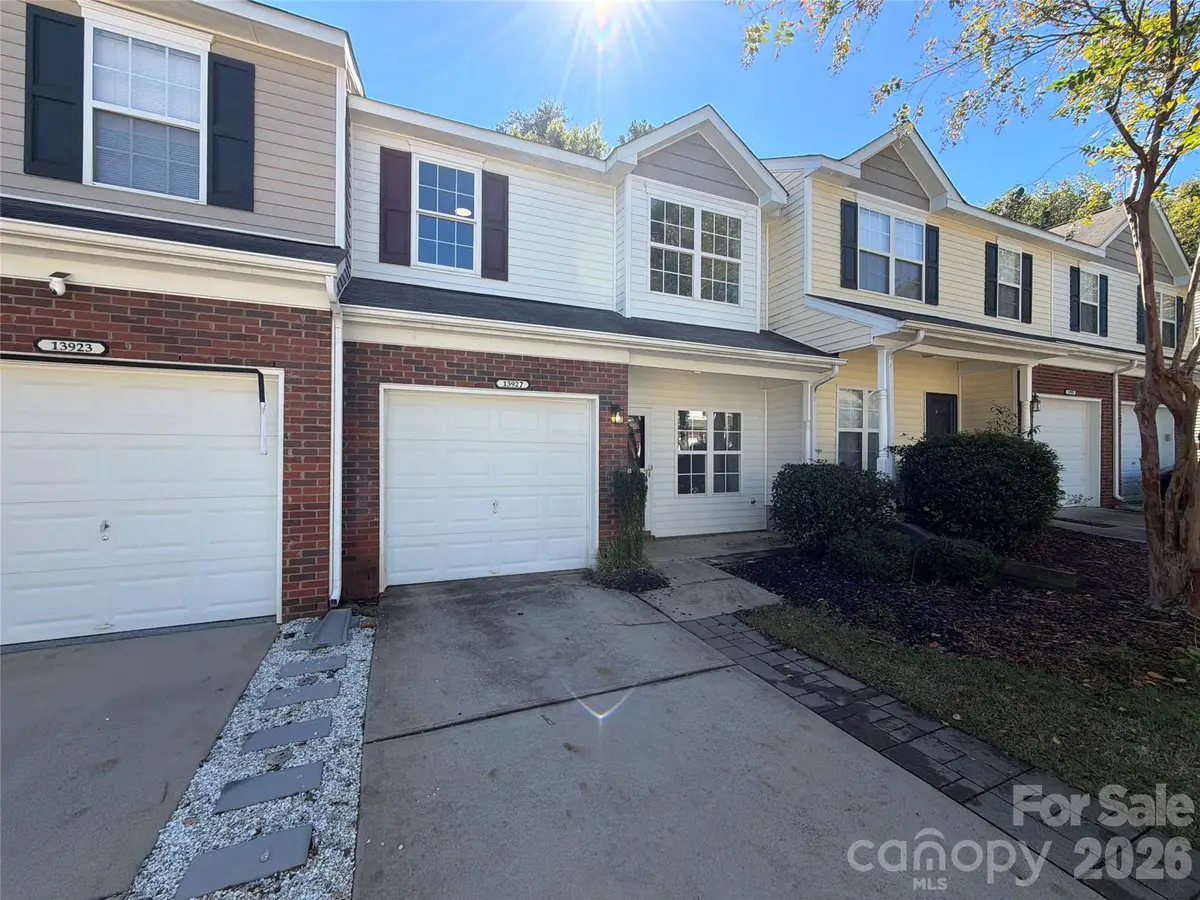 13927 Singleleaf Lane, Charlotte, NC 28278 - #1