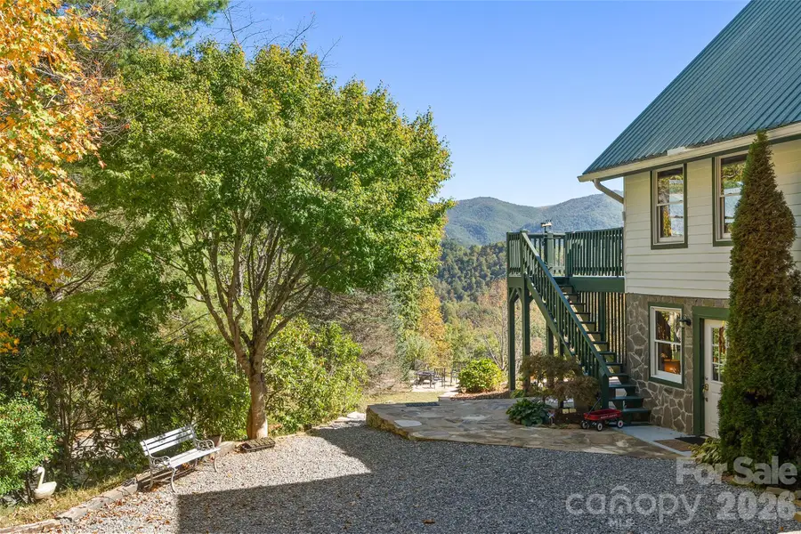 471 Mcnary Drive, Clyde, NC 28721 - #2