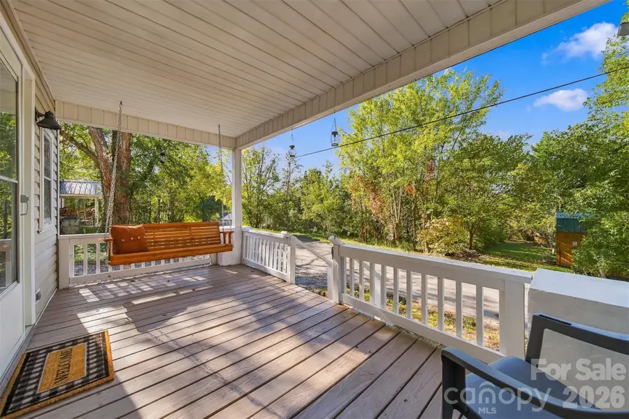 111 Hickory Street Sw, Lenoir, NC 28645 - #3