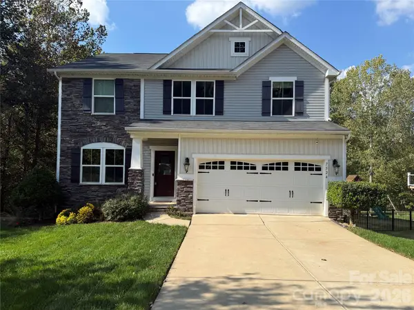 7524 Berkeley Road, Denver, NC 28037