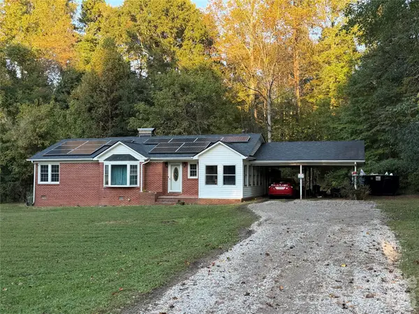 2215 Gastonia Highway, Lincolnton, NC 28092