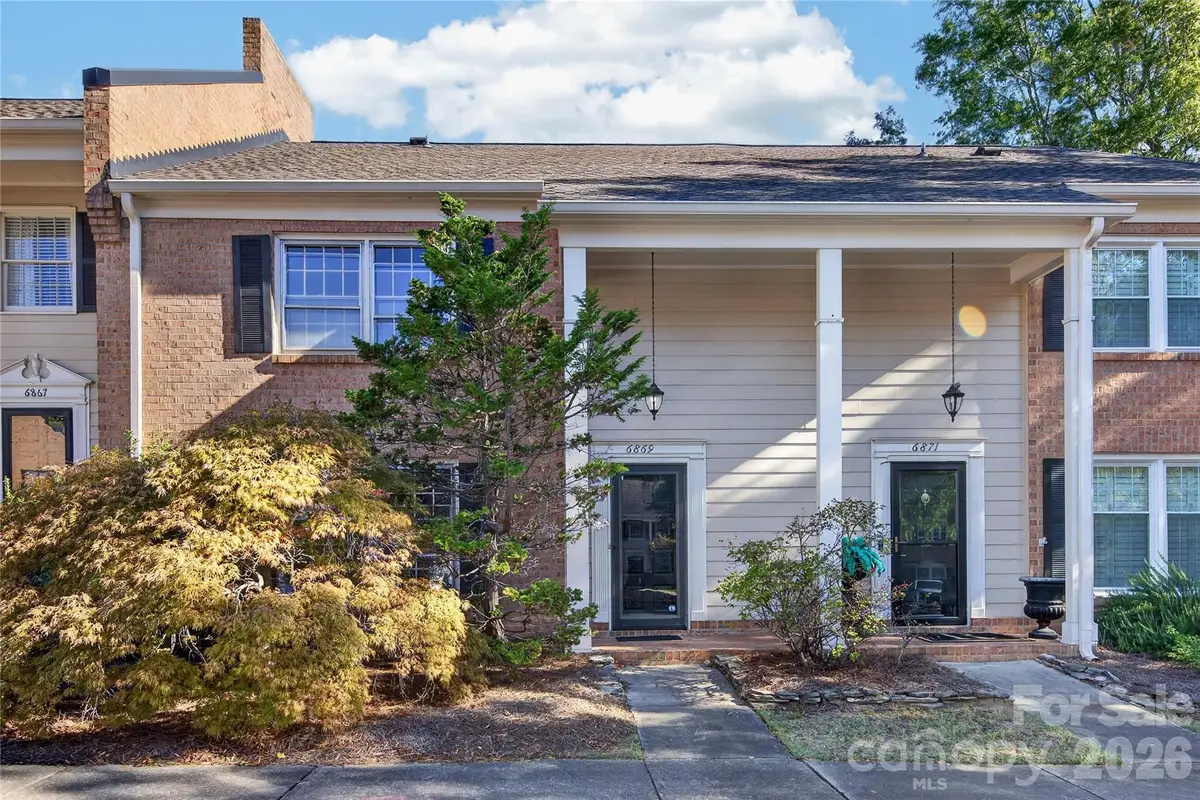 6869 Dumbarton Drive, Charlotte, NC 28210 - #1