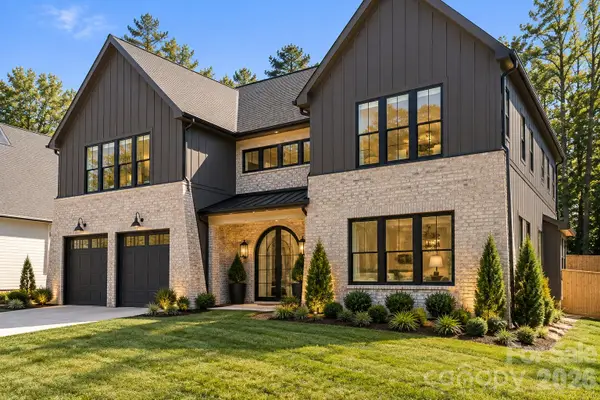221 Smithfield Drive, Charlotte, NC 28270