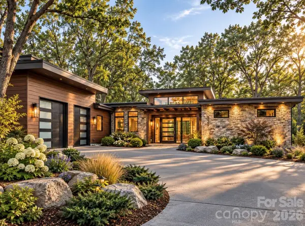 2230 Evans Road, Hendersonville, NC 28739