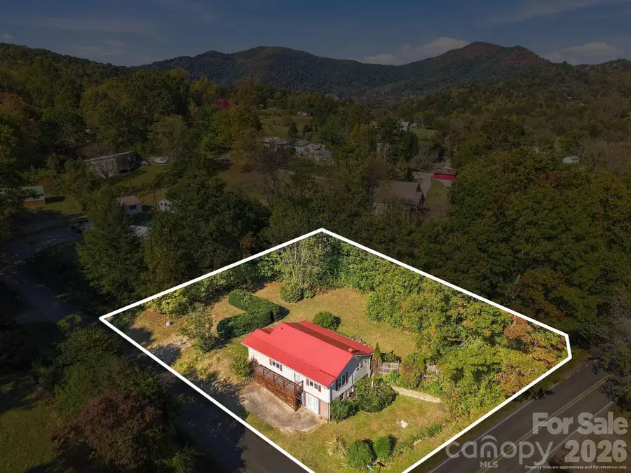 10 Mccracken Road, Canton, NC 28716 - #2
