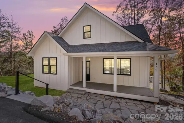 139 Courtney Lane, Candler, NC 28715