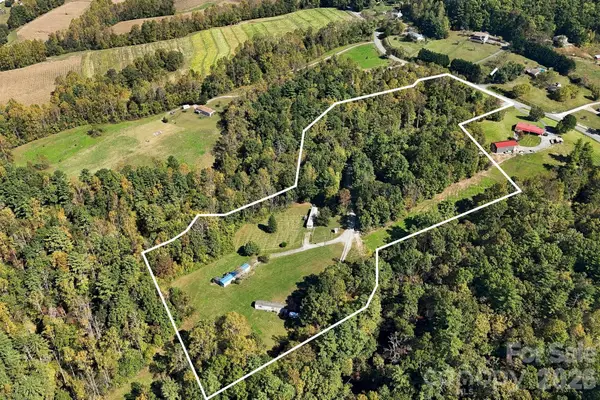 631 Union Hill Road, Hendersonville, NC 28792