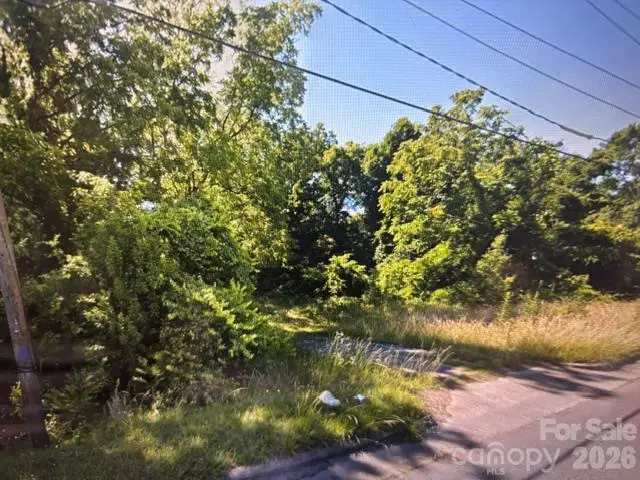 512 N Main Street, Lowell, NC 28098 - #3