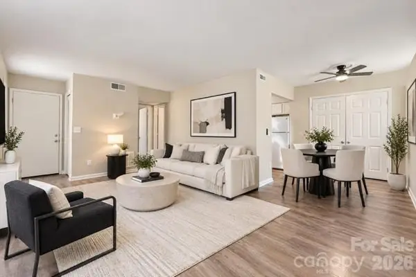 3201 Heathstead Place, Charlotte, NC 28210