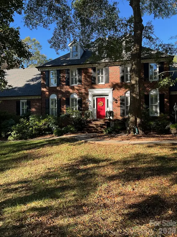 1525 Hansom Lane Nw, Concord, NC 28027