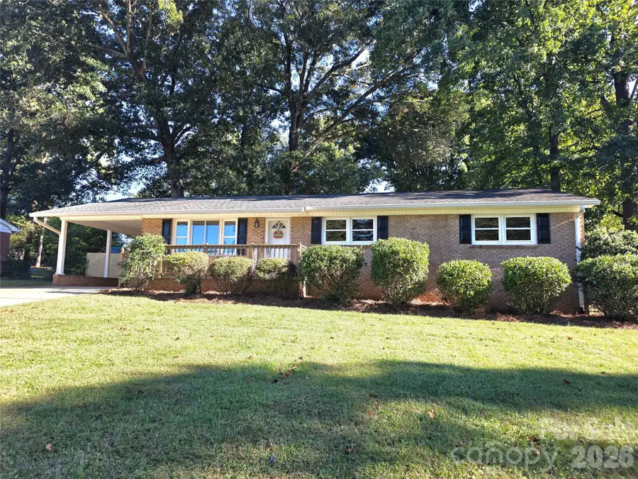 4240 Dawnwood Drive, Gastonia, NC 28056 - #2