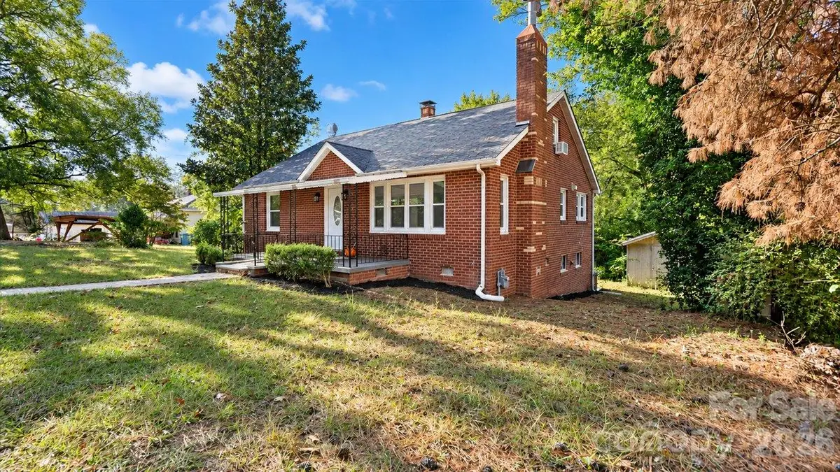 205 Sunrise Avenue, Mount Gilead, NC 27306 - #1