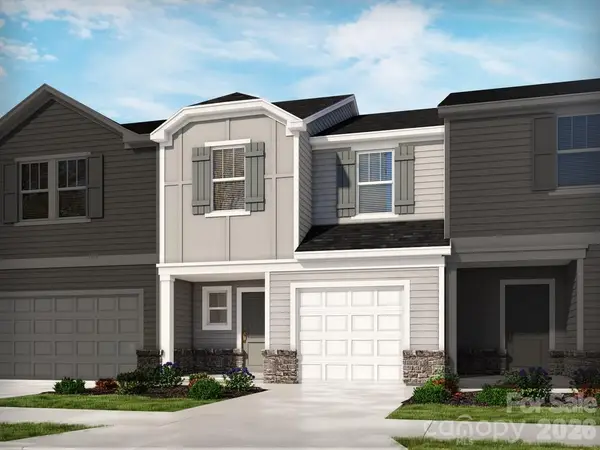 8013 Hidden Springs Drive, Charlotte, NC 28216