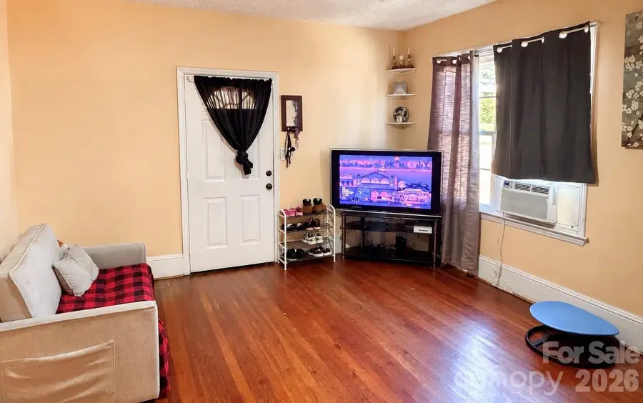 412 Carolina Avenue, Shelby, NC 28150 - #3