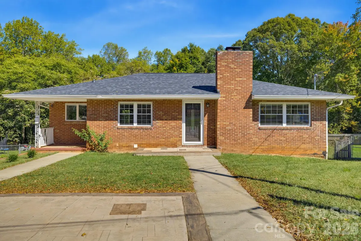 337 E Rhyne Avenue, Winston Salem, NC 27107 - #1